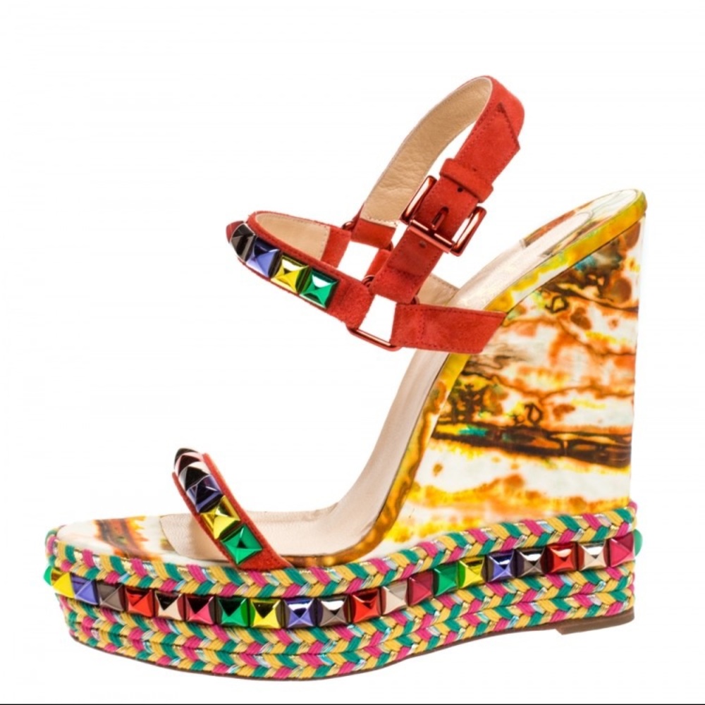 Louboutin Wedges 39 🌈 ❤️‍🔥